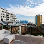 Mimosa Apartment *